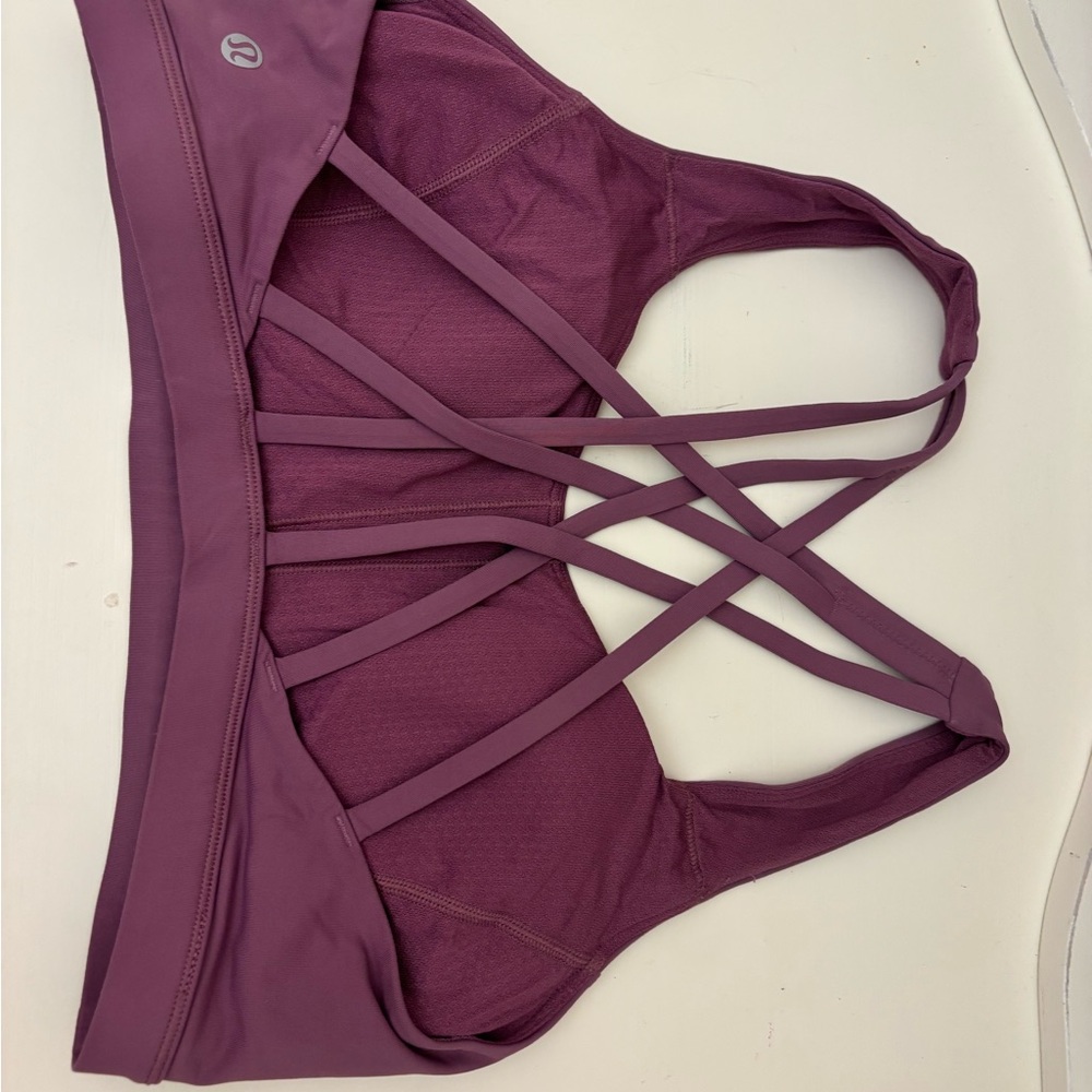 Lululemon Free To Be Serene Sports Bra purple size 8